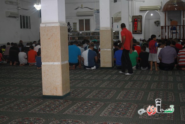   اجواء رمضانية وصلاة التراويح من مسجد عثمان بن عفان 